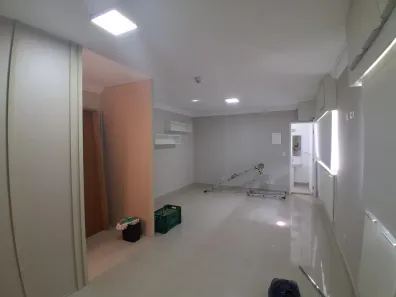 Sala Comercial à venda, 32m² no Jardim São Dimas, São José dos Campos