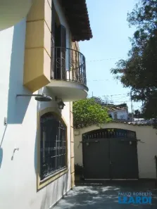 Sobrado com 2 Quartos à venda, 180m² no Vila Morse, São Paulo