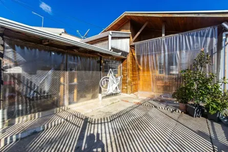 Casa com 6 Quartos à venda, 150m² no Xaxim, Curitiba
