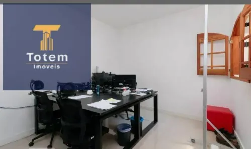 Casa com 4 Quartos à venda, 252m² no Sumaré, São Paulo