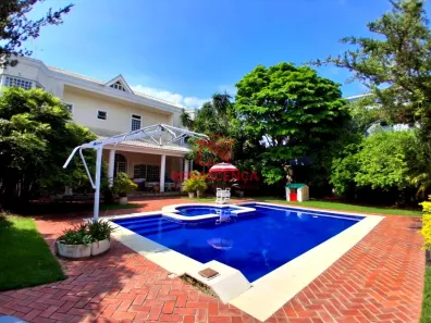 Casa com 5 Quartos para alugar, 690m² no Barra da Tijuca, Rio de Janeiro
