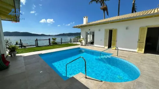 Casa com 5 Quartos à venda, 440m² no Lagoa da Conceição, Florianópolis