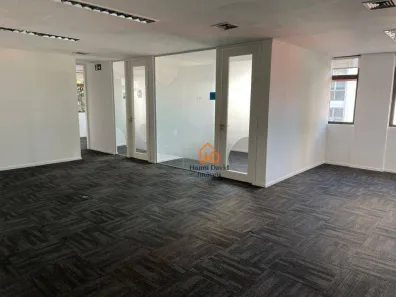 Sala Comercial para alugar, 131m² no Brooklin Paulista, São Paulo