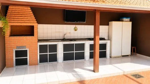 Casa de Condomínio com 3 Quartos à venda, 200m² no Jardim Califórnia, Jacareí