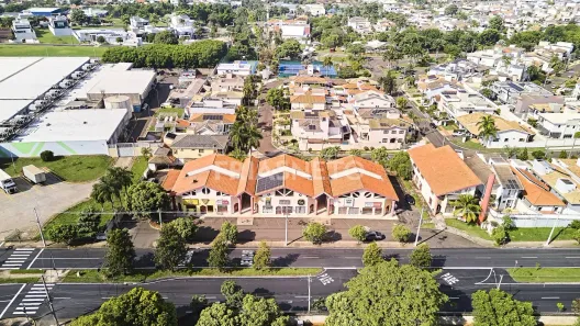 Prédio Comercial à venda, 1500m² no Glebas Califórnia, Piracicaba