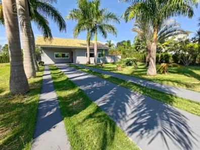 Casa de Condomínio com 3 Quartos à venda, 220m² no Recanto Santa Andréa, Cambé