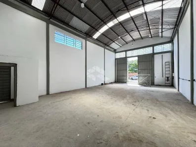 Galpão/Depósito/Armazém à venda, 290m² no Navegantes, Porto Alegre