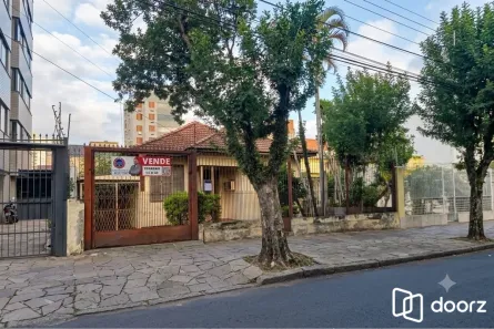 Lote/Terreno à venda, 306m² no Passo da Areia, Porto Alegre