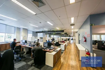 Prédio Comercial para alugar, 800m² no Jardim das Laranjeiras, São Paulo