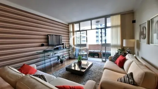 Apartamento com 3 Quartos à venda, 180m² no Itaim Bibi, São Paulo