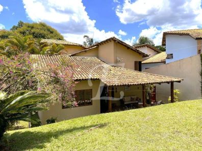 Casa de Condomínio com 3 Quartos à venda, 350m² no Parque Dom Henrique, Cotia