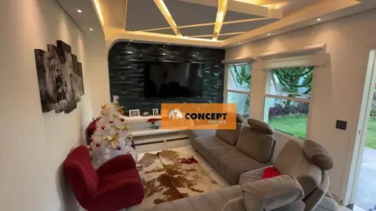 Casa com 4 Quartos à venda, 248m² no Vila Romanópolis, Ferraz de Vasconcelos
