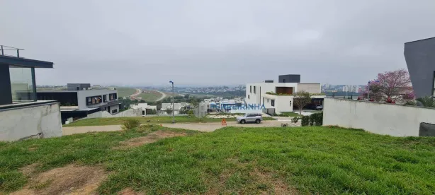 Lote/Terreno à venda, 877m² no Condomínio Reserva do Paratehy, São José dos Campos