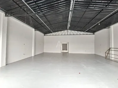 Galpão/Depósito/Armazém para alugar, 180m² no Esmeralda, Cascavel