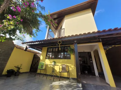 Casa com 2 Quartos à venda, 111m² no Indaiá, Caraguatatuba