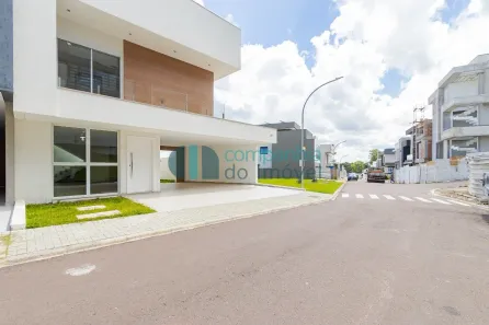Casa de Condomínio com 3 Quartos à venda, 204m² no Bairro Alto, Curitiba