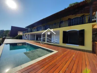 Casa de Condomínio com 4 Quartos à venda, 450m² no Cuiabá, Petrópolis