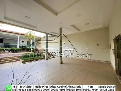 Casa com 4 Quartos à venda, 400m² no Centro, Governador Valadares