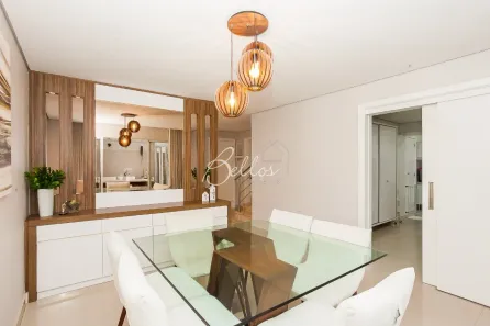 Sobrado com 5 Quartos à venda, 232m² no Campina do Siqueira, Curitiba