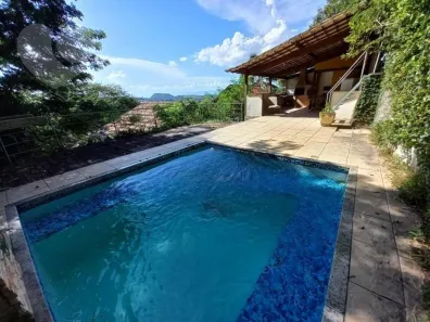 Casa de Condomínio com 3 Quartos à venda, 210m² no Badu, Niterói