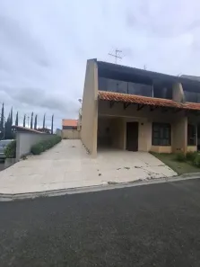 Casa de Condomínio com 3 Quartos para alugar, 100m² no Jardim Paulista, Campina Grande do Sul