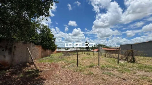 Lote/Terreno à venda, 360m² no Cidade Jardim, Uberlândia