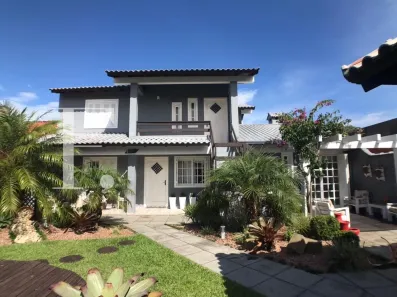 Casa com 5 Quartos à venda, 242m² no XANGRI-LÁ, Xangri-lá