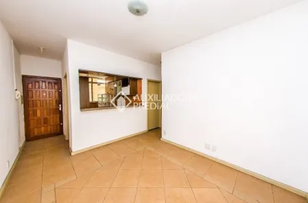 Apartamento com 2 Quartos para alugar, 51m² no Auxiliadora, Porto Alegre