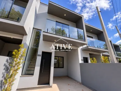 Sobrado com 2 Quartos à venda, 67m² no São Jerônimo, Gravataí