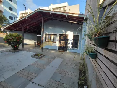 Casa com 3 Quartos à venda, 300m² no Toninhas, Ubatuba