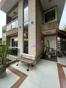 Casa com 4 Quartos à venda, 238m² no Itaipu, Niterói