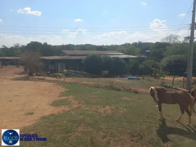 Fazenda/Sítio com 3 Quartos à venda, 4m² no Setor Central, Leopoldo de Bulhões