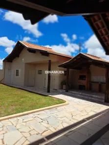 Casa com 3 Quartos à venda, 268m² no Jardim Amélia, Uberaba