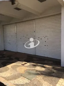 Sala Comercial para alugar, 700m² no Nossa Senhora Aparecida, Uberlândia
