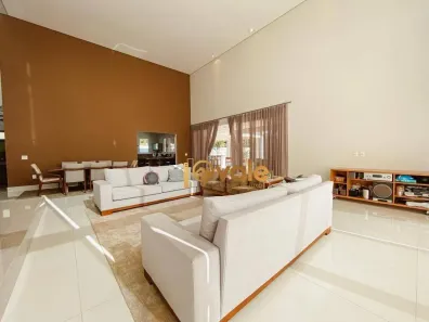 Casa de Condomínio com 3 Quartos à venda, 420m² no Condomínio Residencial Mirante do Vale, Jacareí