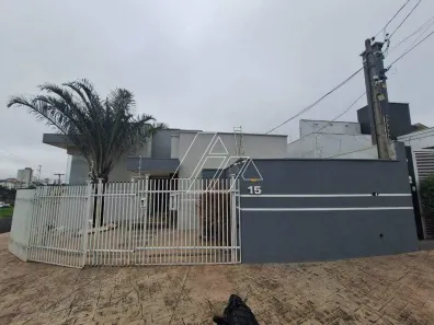 Casa com 3 Quartos para alugar, 450m² no Jardim Acapulco, Marília