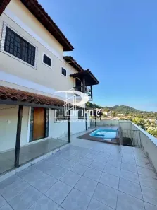 Casa com 3 Quartos à venda, 195m² no Piratininga, Niterói