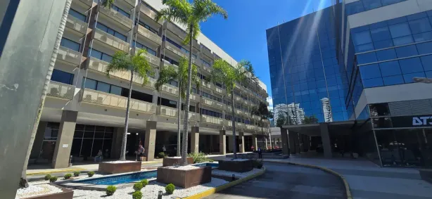 Ponto Comercial com 4 Quartos para venda ou aluguel, 70m² no Recreio dos Bandeirantes, Rio de Janeiro