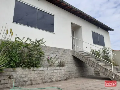 Casa com 2 Quartos à venda, 170m² no São João, Volta Redonda
