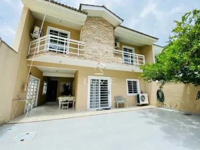 Casa de Condomínio com 3 Quartos à venda, 360m² no Taquara, Rio de Janeiro