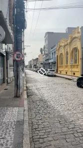 Apartamento com 2 Quartos para alugar, 65m² no Centro, Pelotas