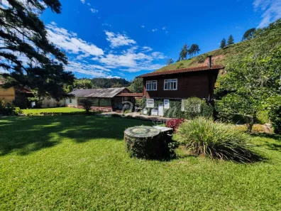 Casa com 4 Quartos à venda, 117m² no Soberbo, Teresópolis