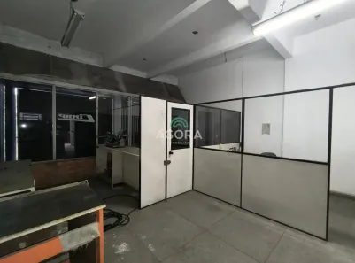 Ponto Comercial para alugar, 70m² no Niterói, Canoas