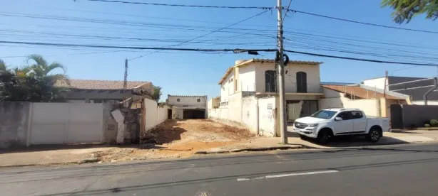 Lote/Terreno à venda, 315m² no Vila Velosa, Araraquara