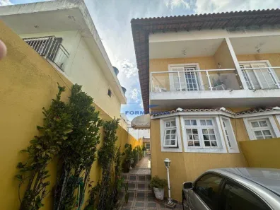Casa de Condomínio com 2 Quartos à venda, 117m² no Jardim Rio das Pedras, Cotia