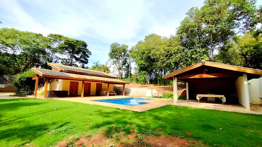 Fazenda/Sítio com 3 Quartos à venda, 235m² no Jardim Maracanã, Atibaia