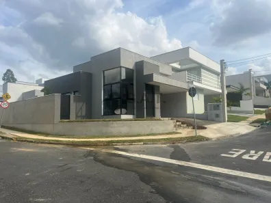 Casa de Condomínio com 3 Quartos para alugar, 300m² no Aparecidinha, Sorocaba