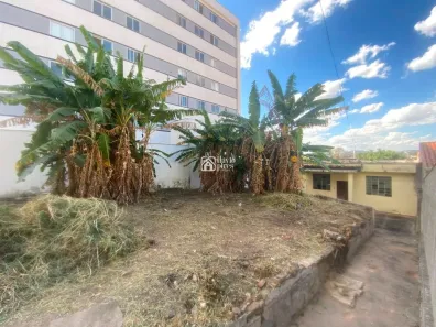 Lote/Terreno à venda, 450m² no Angola, Betim