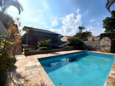 Casa de Condomínio com 4 Quartos à venda, 370m² no São Paulo II, Cotia