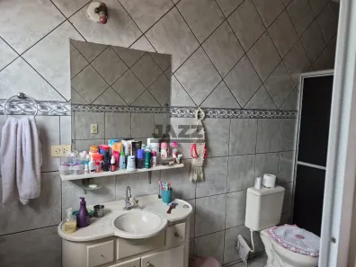 Casa com 4 Quartos à venda, 150m² no Jardim Pararangaba, São José dos Campos